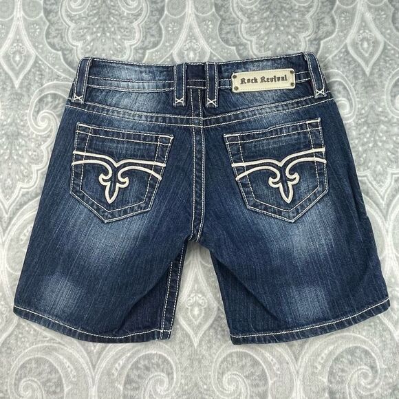 Womens Rock Revival Easy Shorts - Picture 2 of 4
